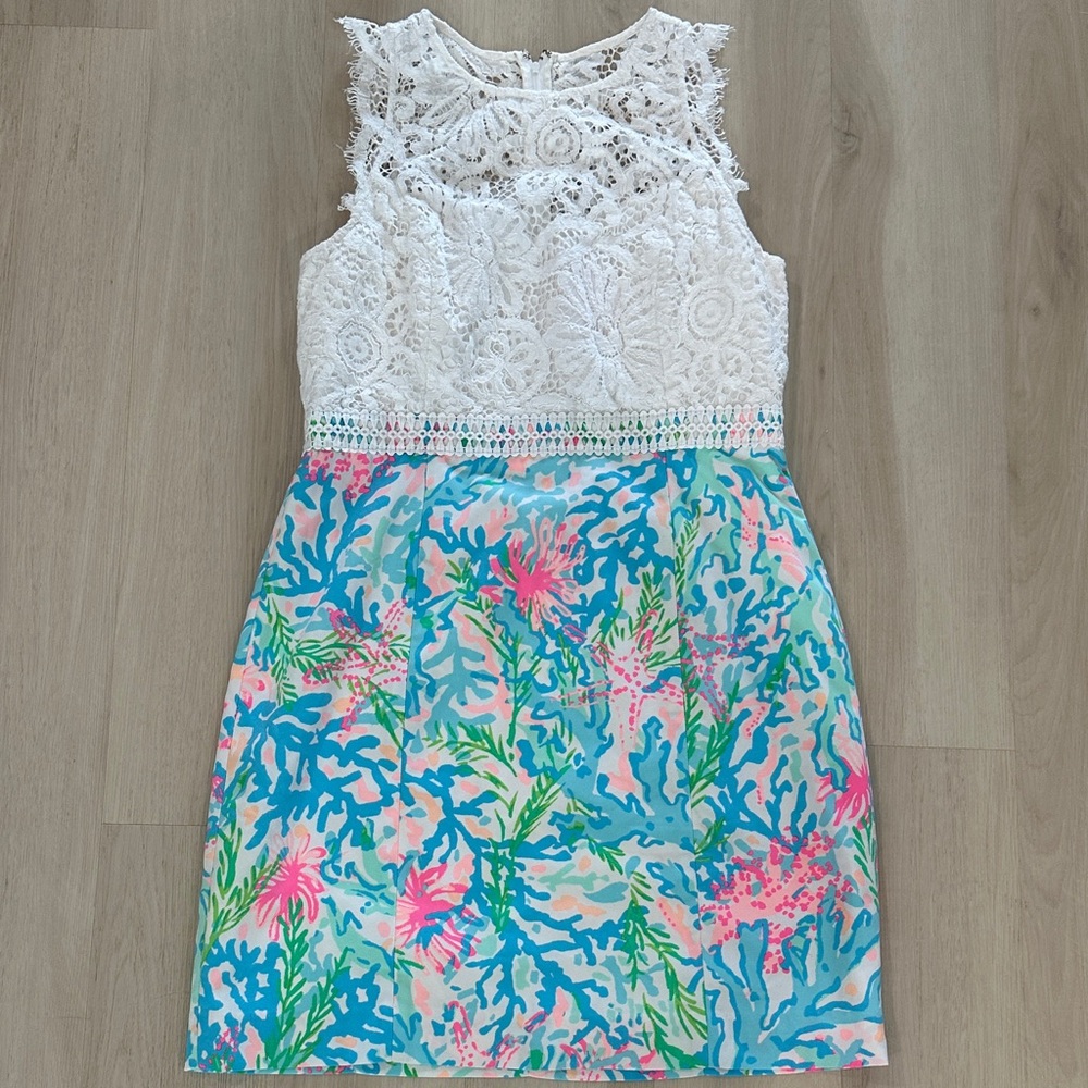 Lilly Pulitzer Sharice Stretch Shift in Coral Bay
